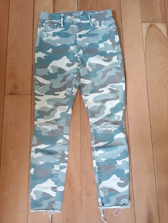 MOTHER Denim - MOTHER Camo High Waisted Looker Ankle Fray